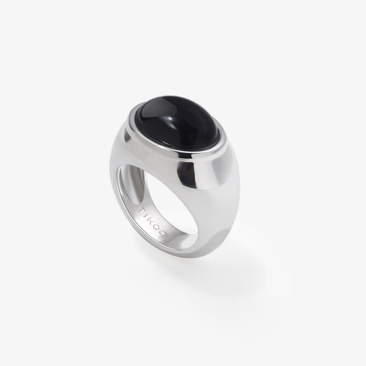 TIKOO original design bold signet ring in 925 sterling silver with a large oval black onyx gemstone.